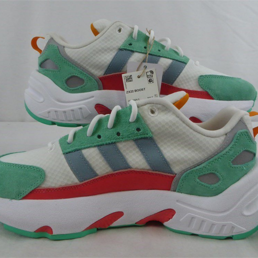 New Adidas ZX22 Boost (Men) Size: 9 Firm